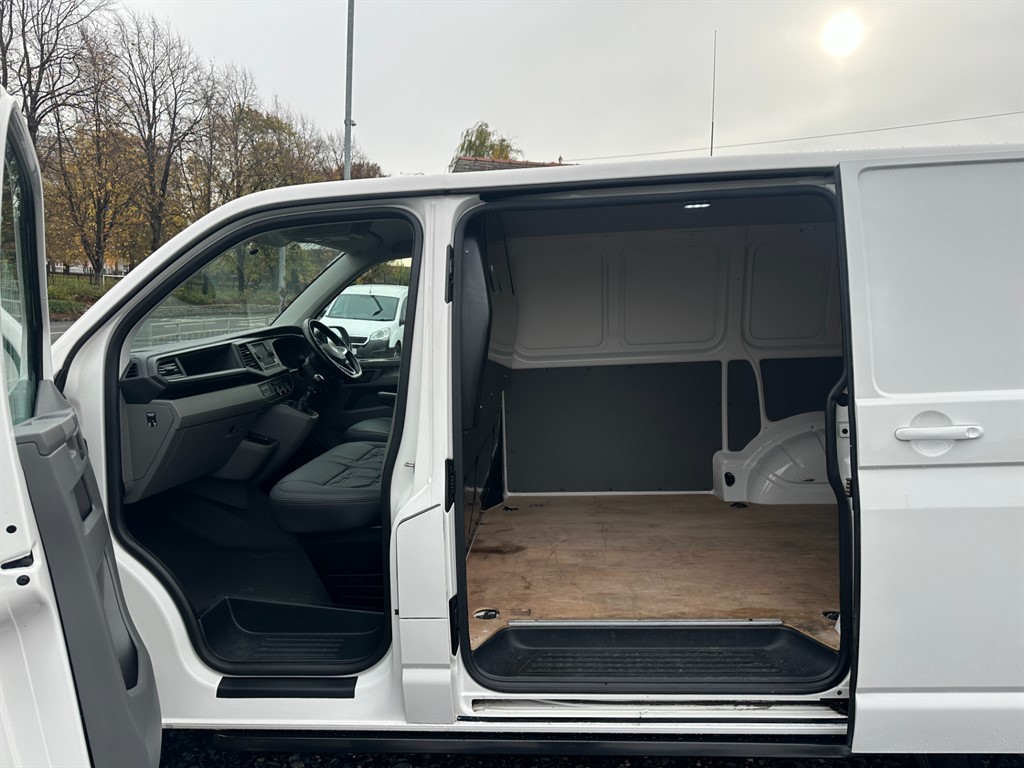 Used Volkswagen Transporter 2020 for sale - 76580368: Photo 36