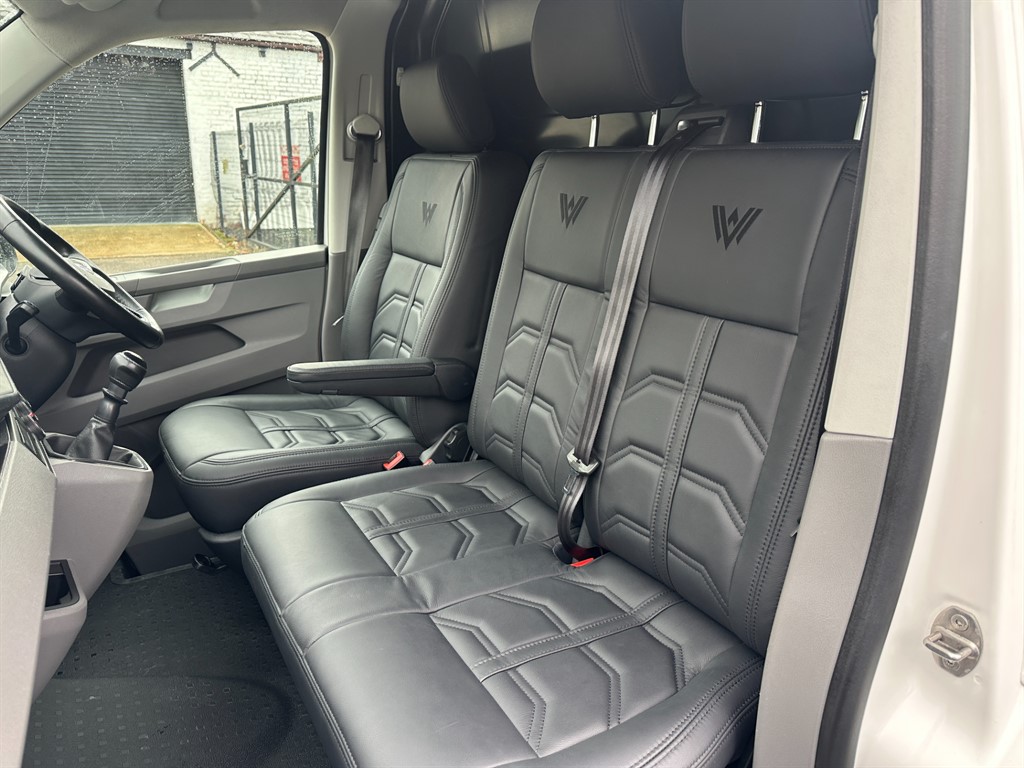 Used Volkswagen Transporter 2020 for sale - 76580368: Photo 8