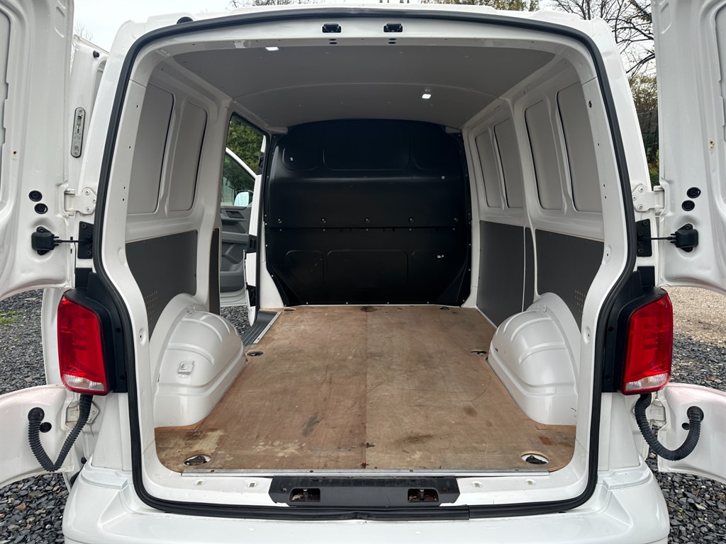 Used Volkswagen Transporter 2020 for sale - 76580368: Photo 9