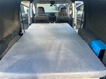 Used Volkswagen Caddy Maxi 2023 for sale - 77960120: Photo