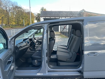 Used Volkswagen Caddy Maxi 2023 for sale - 77960120: Photo