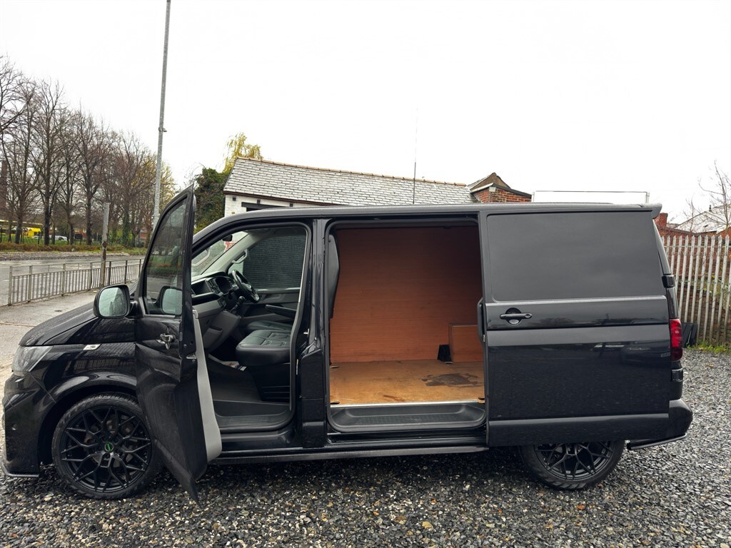 Used Volkswagen Transporter 2024 for sale - 78067283: Photo 24