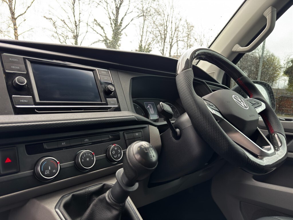 Used Volkswagen Transporter 2024 for sale - 78067283: Photo 25