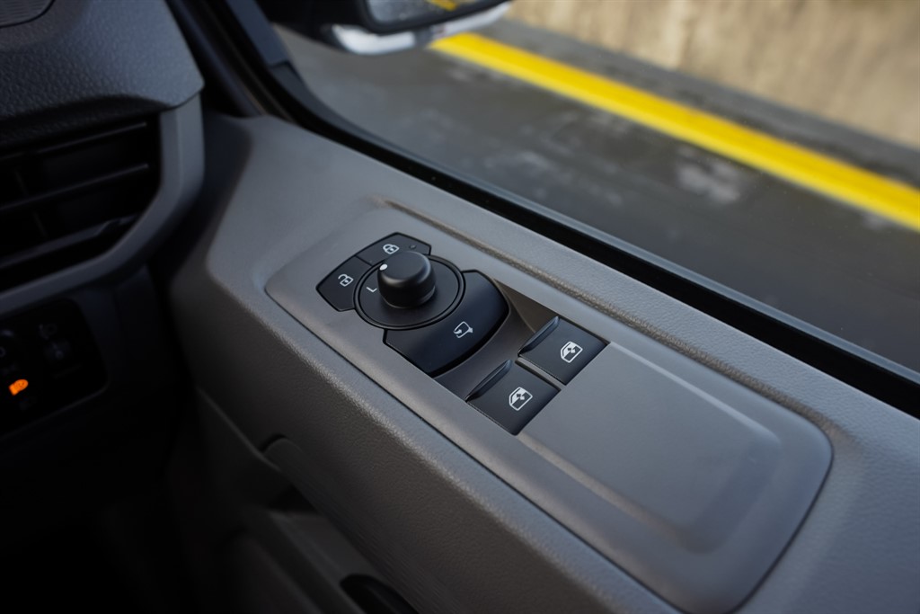 Used Volkswagen Transporter 2025 for sale - 76580351: Photo 36