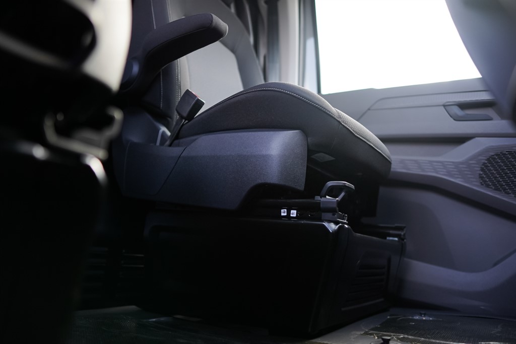 Used Volkswagen Transporter 2025 for sale - 76580351: Photo 43