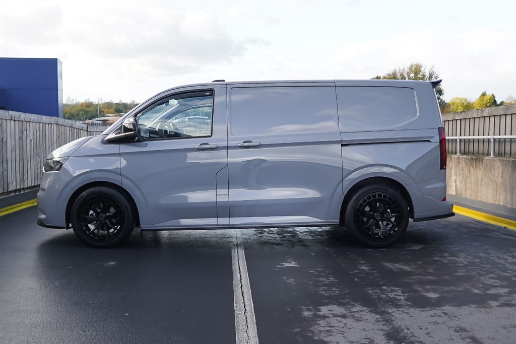 Used Volkswagen Transporter 2025 for sale - 76580351: Photo 66