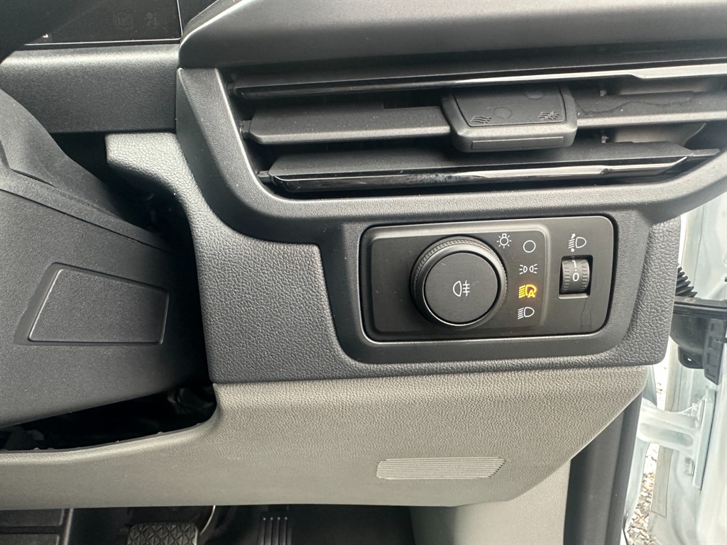 Used Ford Transit Custom 2024 for sale - 76580387: Photo 31