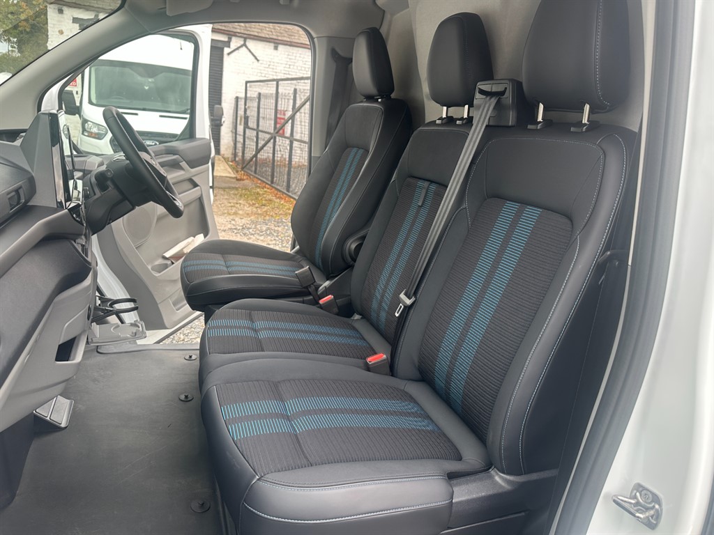 Used Ford Transit Custom 2024 for sale - 76580387: Photo 36
