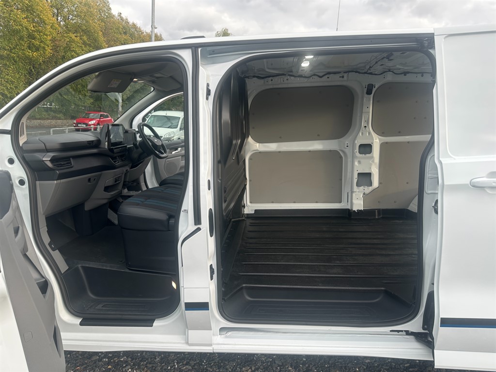 Used Ford Transit Custom 2024 for sale - 76580387: Photo 39