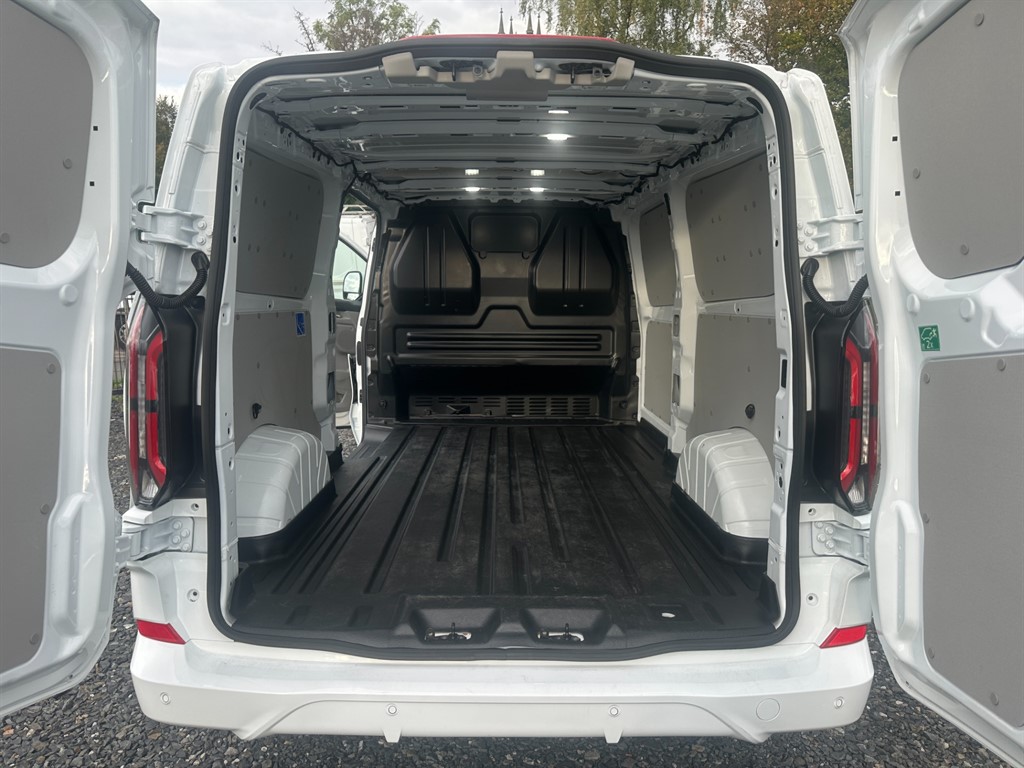 Used Ford Transit Custom 2024 for sale - 76580387: Photo 8