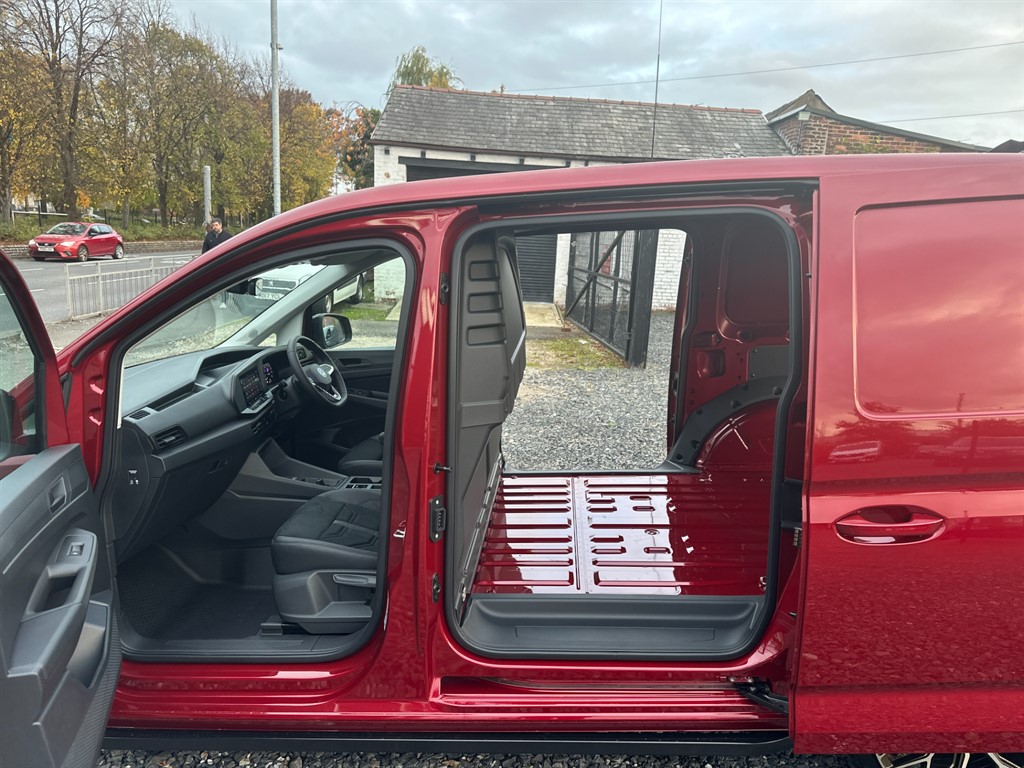 Used Volkswagen Caddy Maxi 2025 for sale - 76580406: Photo 38