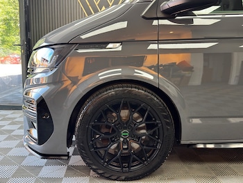 Used Volkswagen Transporter 2024 for sale - 79504651: Photo