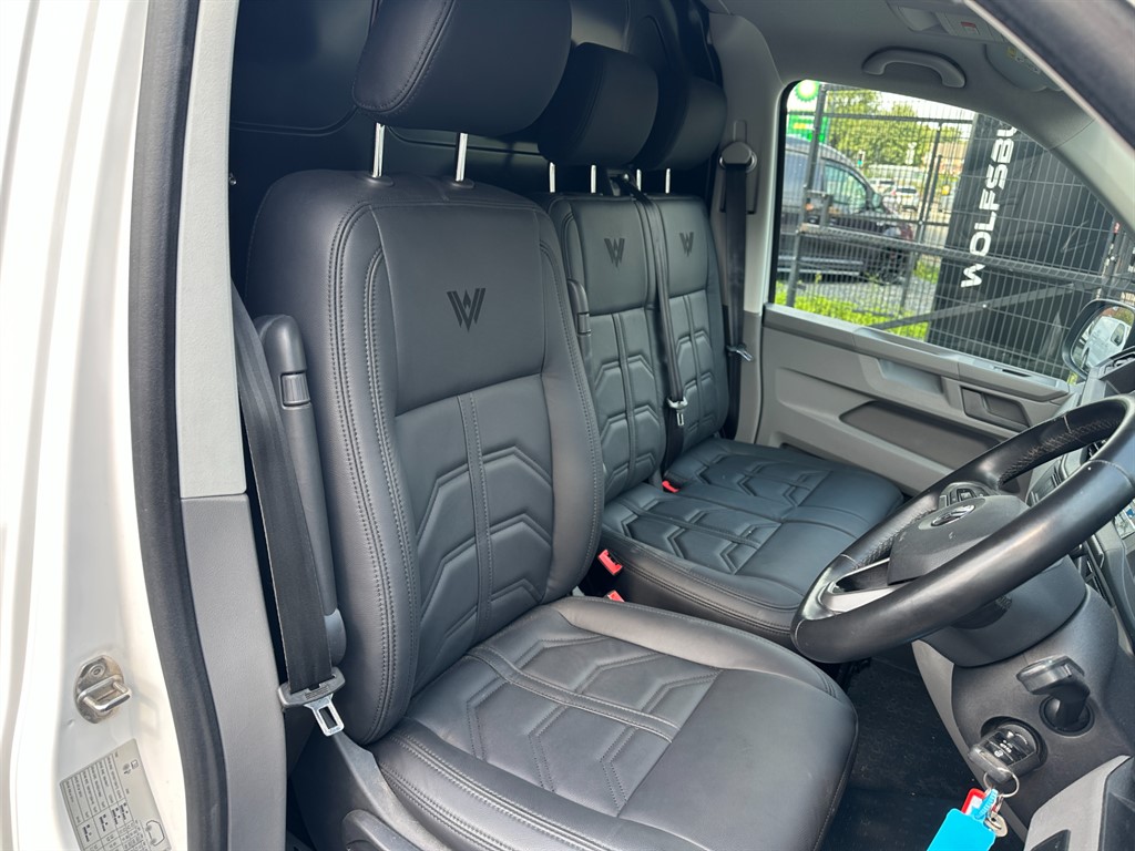 Used Volkswagen Transporter 2020 for sale - 76580385: Photo 2