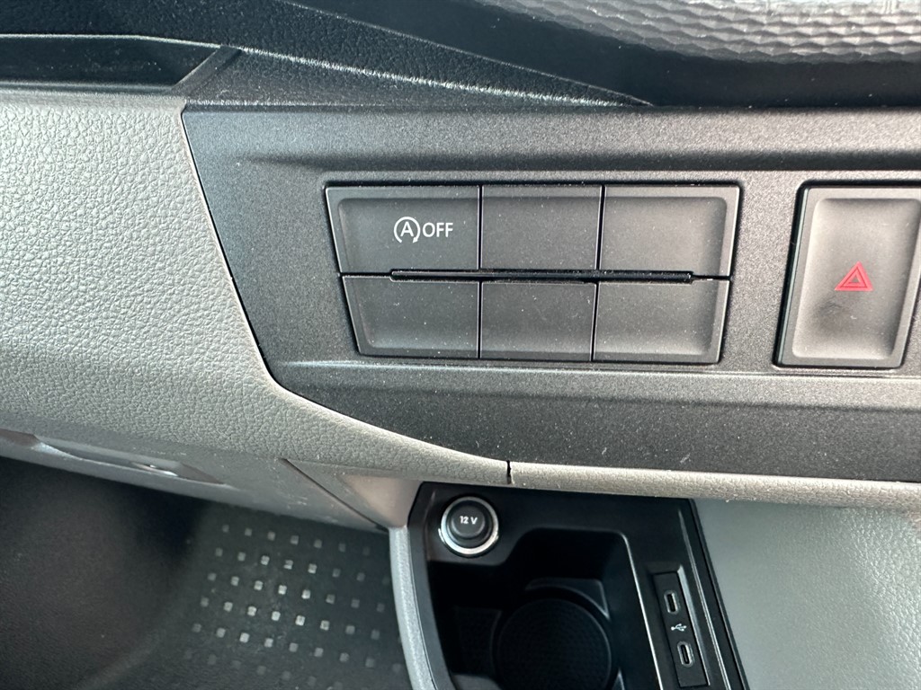 Used Volkswagen Transporter 2020 for sale - 76580385: Photo 22