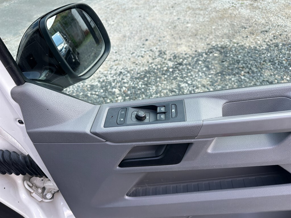 Used Volkswagen Transporter 2020 for sale - 76580385: Photo 25