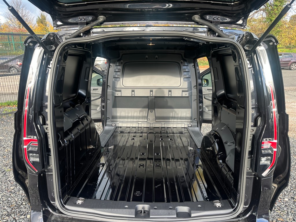 Used Volkswagen Caddy Maxi 2025 for sale - 76580352: Photo 37