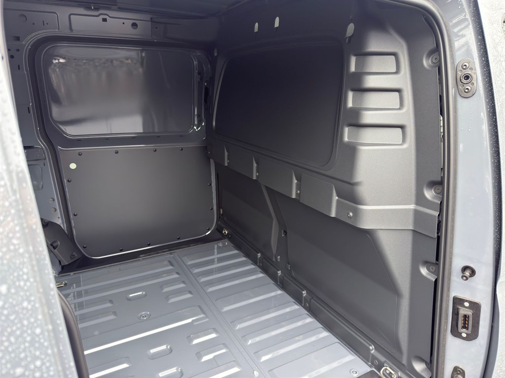 Used Volkswagen Caddy Maxi 2025 for sale - 76984374: Photo 29