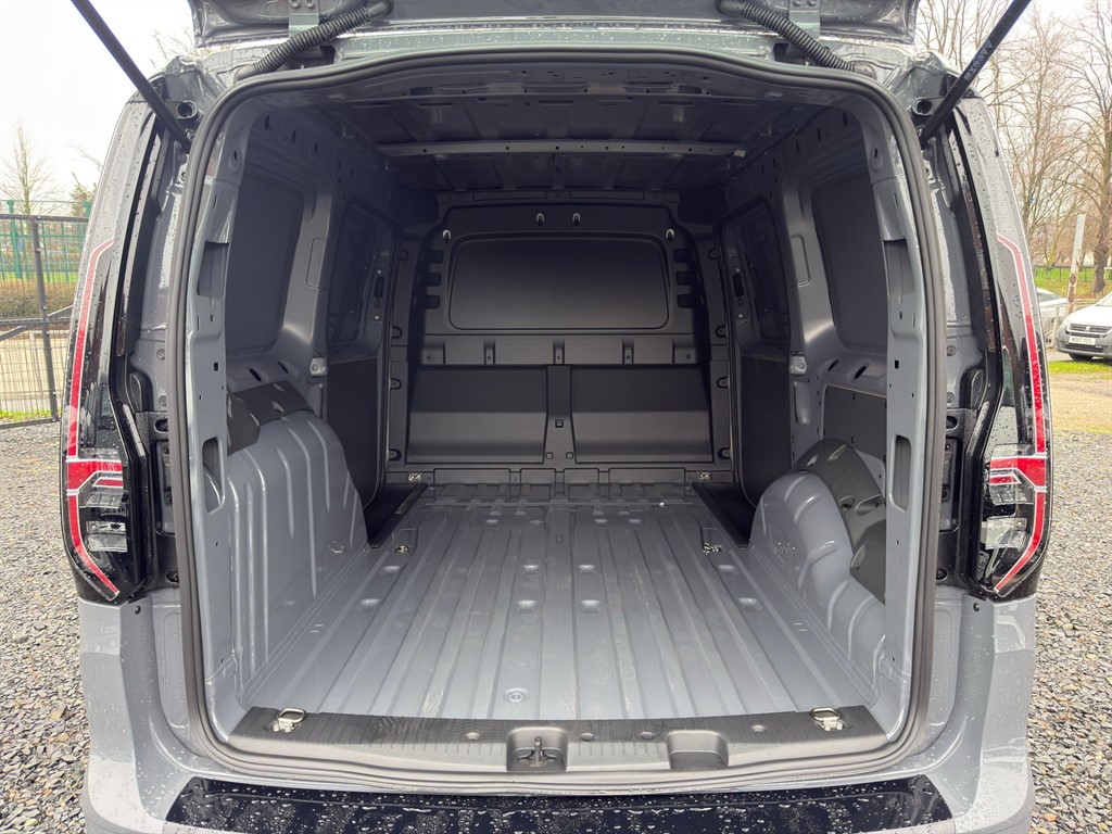 Used Volkswagen Caddy Maxi 2025 for sale - 76984374: Photo 30