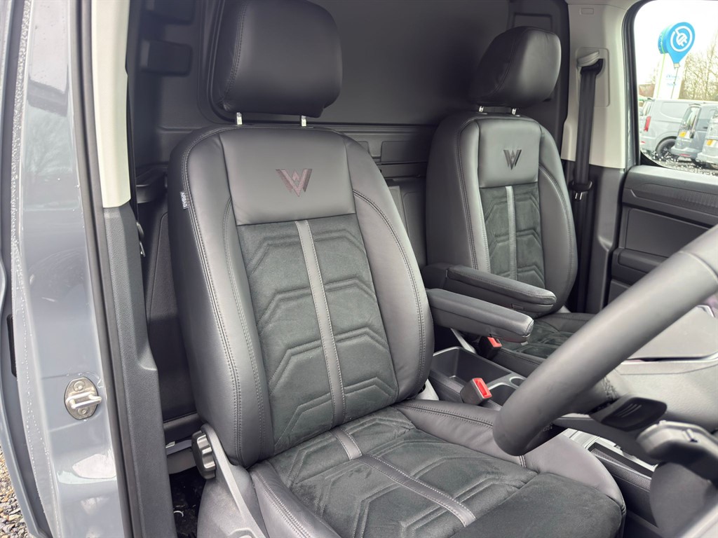 Used Volkswagen Caddy Maxi 2025 for sale - 76984374: Photo 32