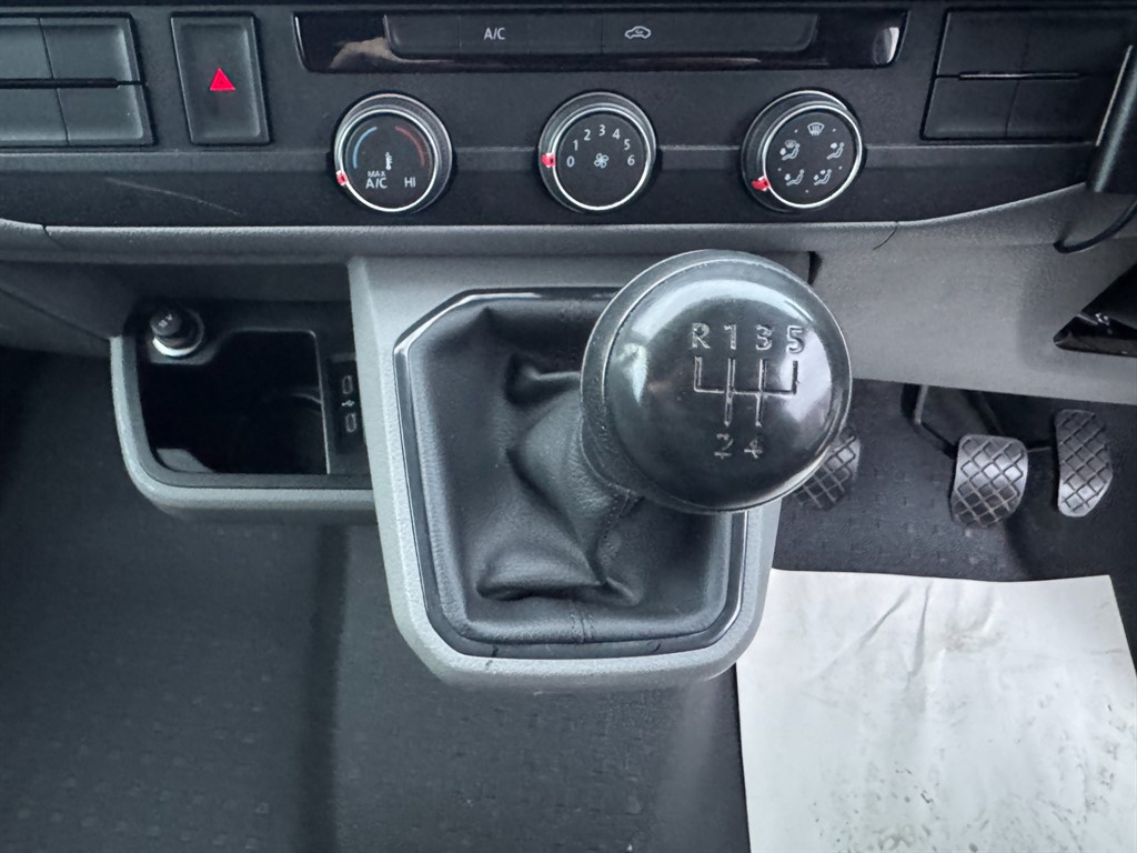 Used Volkswagen Transporter 2021 for sale - 77036450: Photo 23