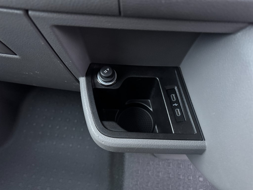 Used Volkswagen Transporter 2021 for sale - 77036450: Photo 24