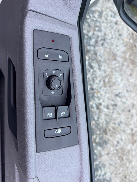 Used Volkswagen Transporter 2021 for sale - 77036450: Photo 26