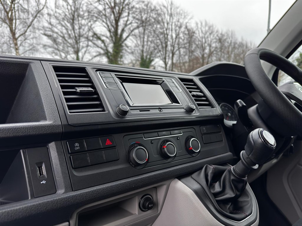 Used Volkswagen Transporter 2019 for sale - 77786561: Photo 23