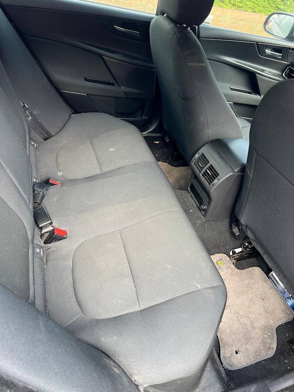Used Jaguar XE 2015 for sale - 75639287: Photo 7