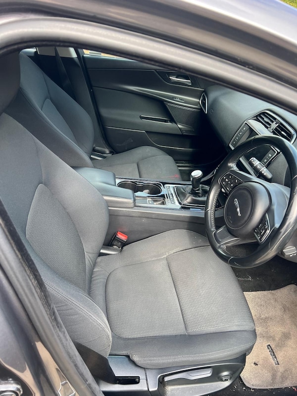 Used Jaguar XE 2015 for sale - 75639287: Photo 8