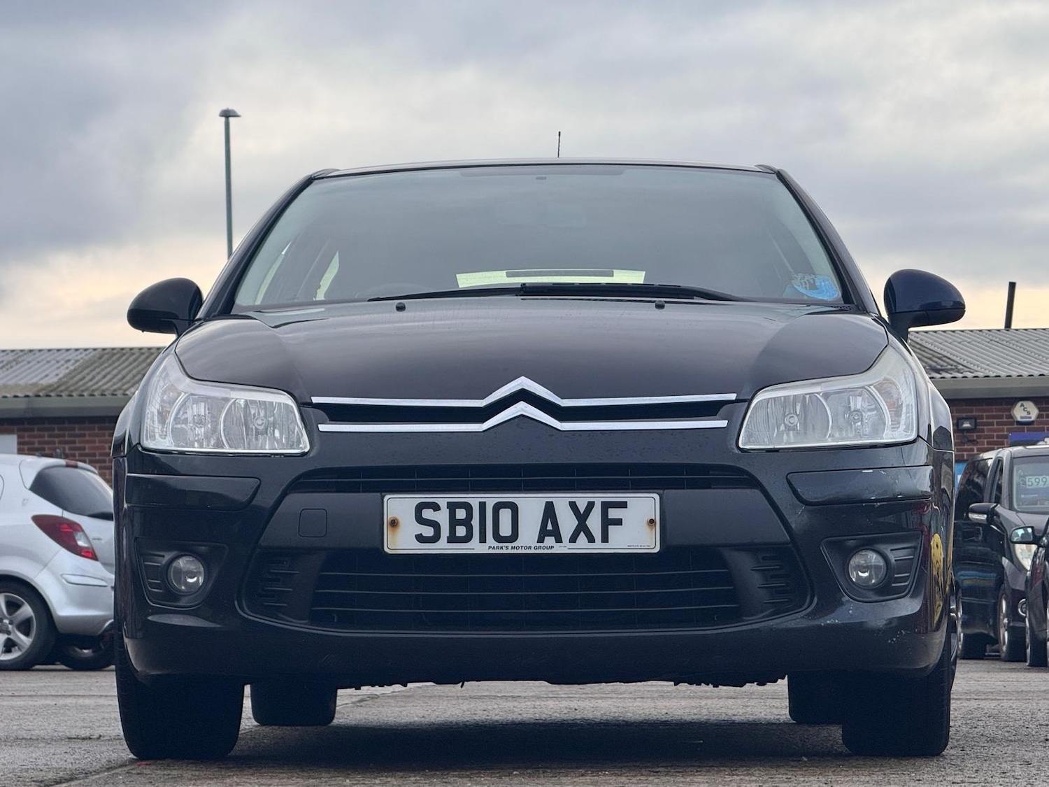 Used Citroen C4 2010 for sale - 76682395: Photo 3