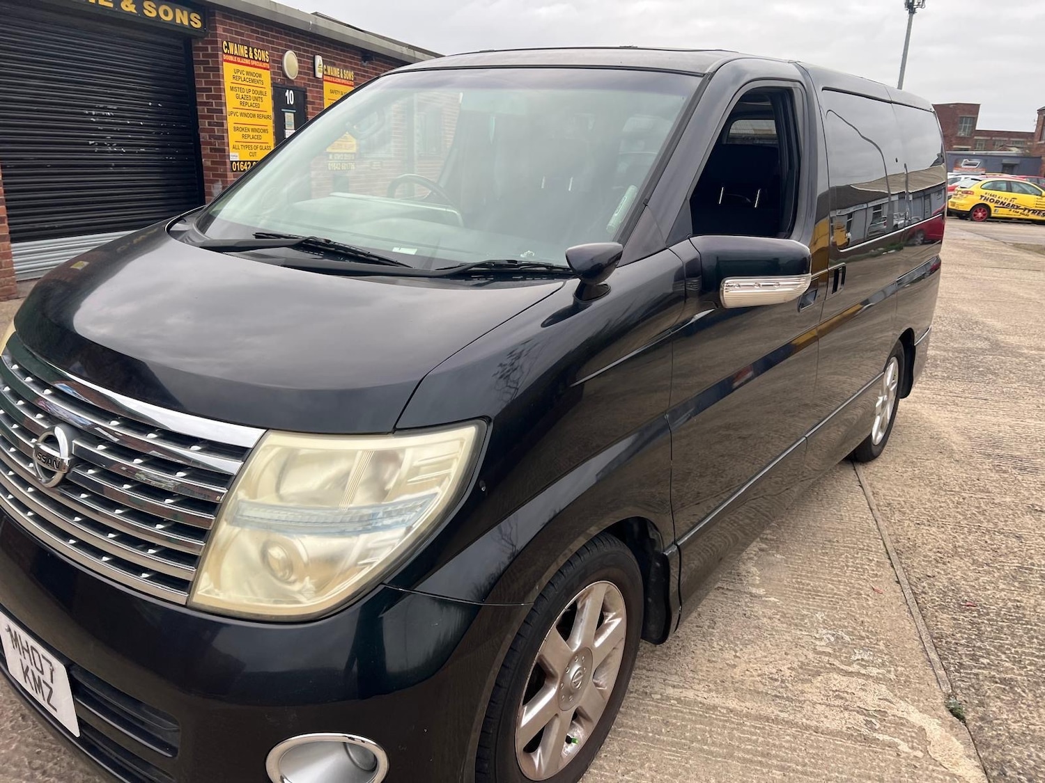 Used Nissan Elgrand 2022 for sale - 76618392: Photo 7