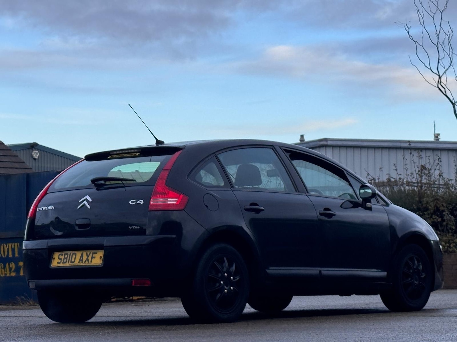 Used Citroen C4 2010 for sale - 77622343: Photo 5