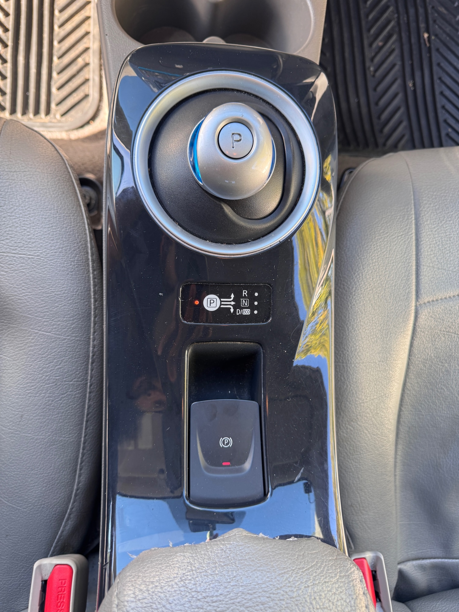 Used Nissan Leaf 2011 for sale - 76317493: Photo 13