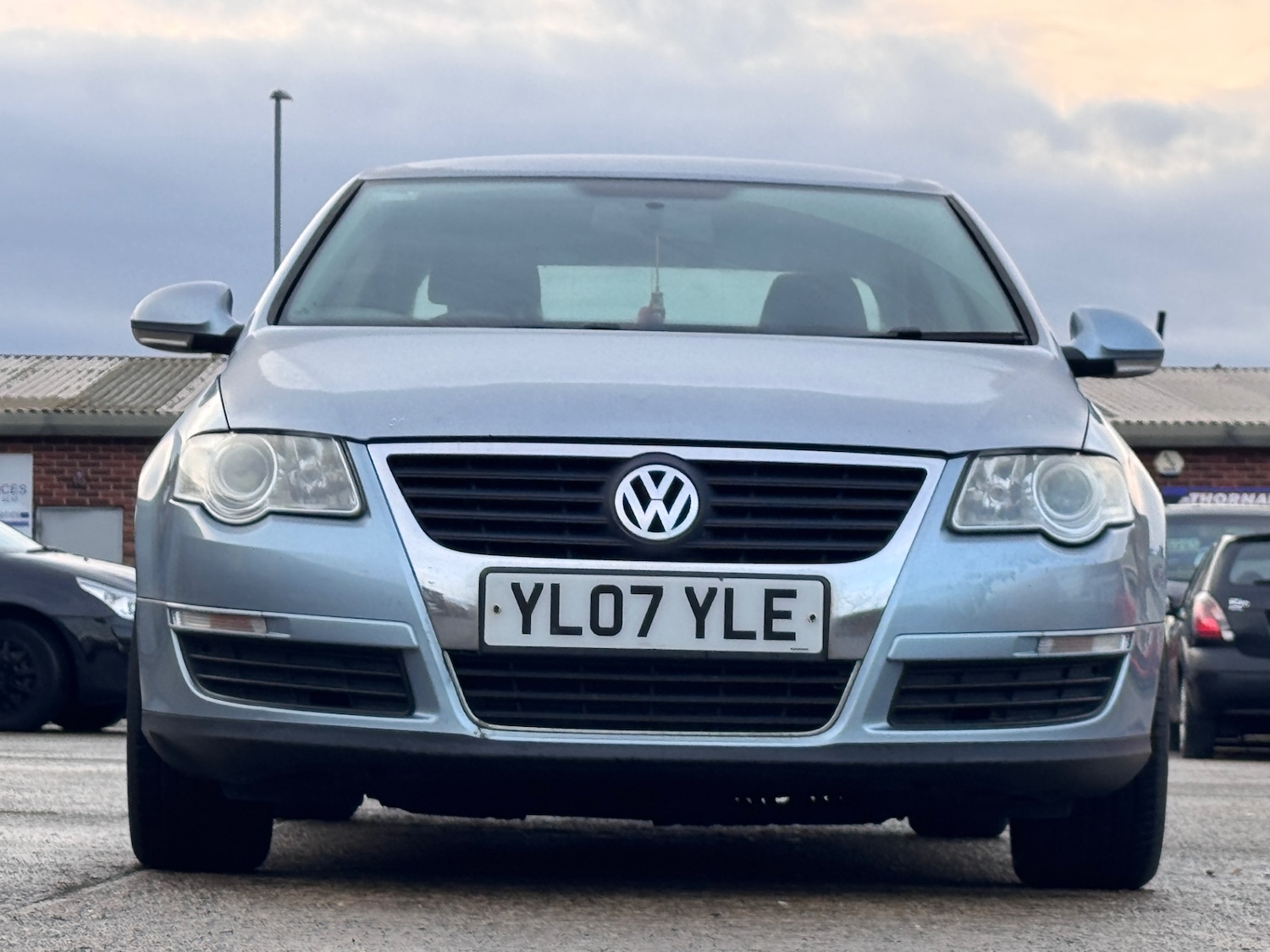 Used Volkswagen Passat 2007 for sale - 76758037: Photo 2