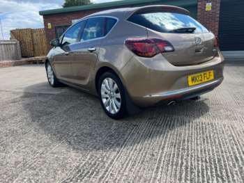 Used Vauxhall Astra 2013 for sale - 74783185: Photo