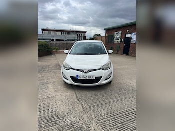 Used Hyundai i20 2012 for sale - 79463777: Photo