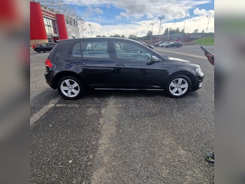 Used Volkswagen Golf 2016 for sale - 76198728: Photo