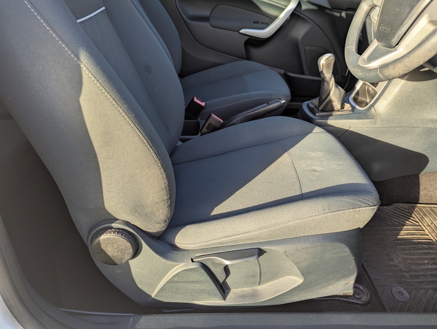 Used Ford Fiesta 2012 for sale - 76684470: Photo 15