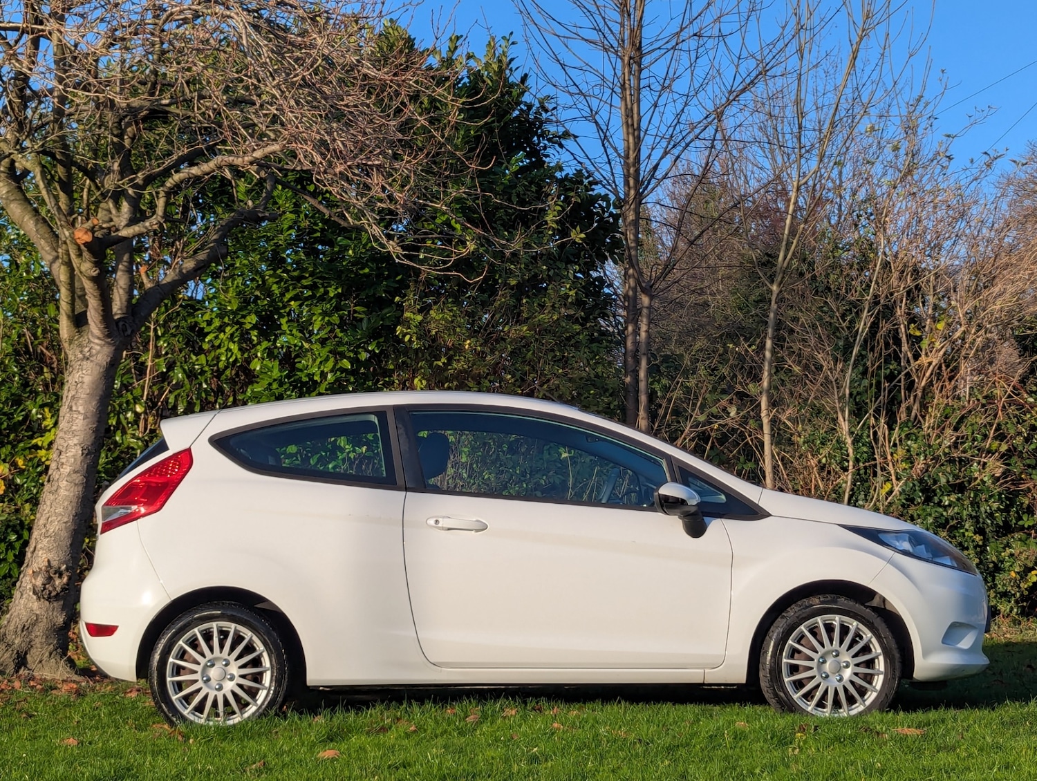 Used Ford Fiesta 2012 for sale - 76684470: Photo 5