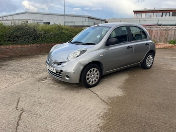 Nissan - Micra