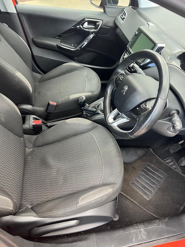 Used Peugeot 208 2016 for sale - 74956493: Photo 7