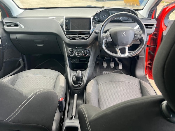 Used Peugeot 208 2016 for sale - 74956493: Photo 8