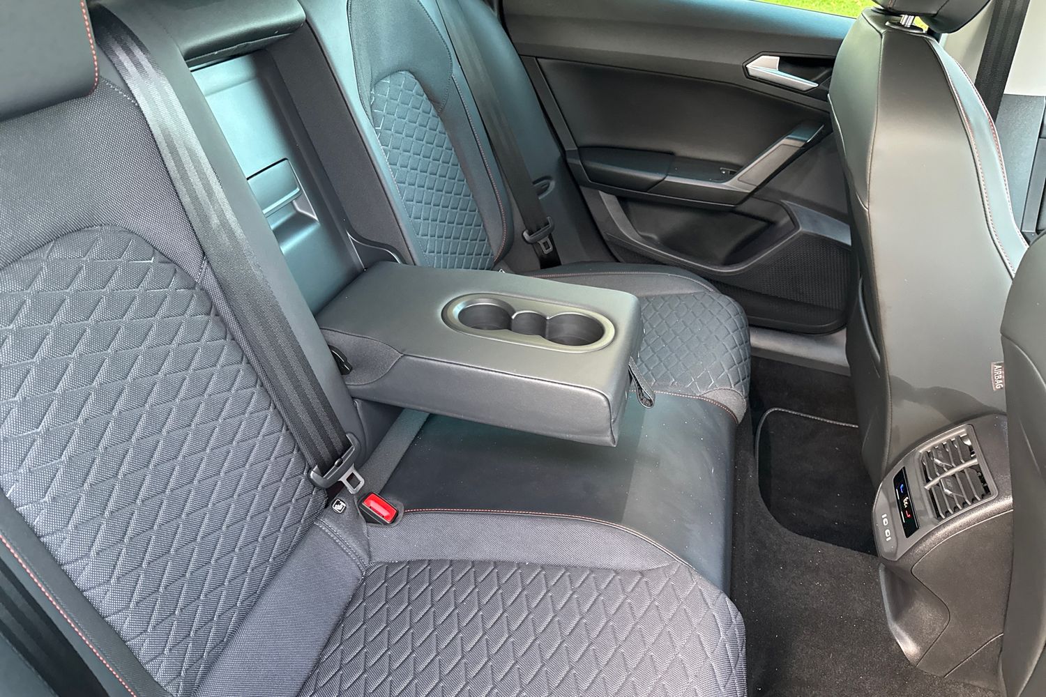 Used SEAT Leon 2025 for sale - 76679378: Photo 19