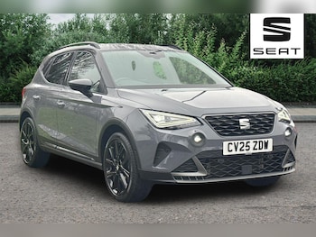 2025 (25) - 1.0 TSI 115 FR Black Edition 5dr DSG