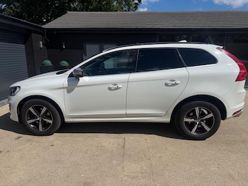 Used Volvo XC60 2017 for sale - 79617106: Photo