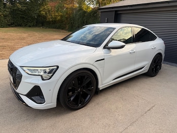 Used Audi e-tron 2020 for sale - 79617114: Photo