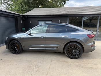 Used Audi e-tron 2020 for sale - 79646075: Photo