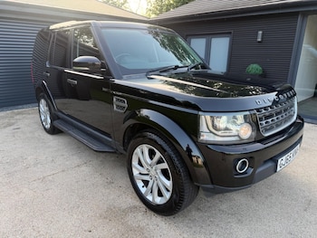 Used Land Rover Discovery 2015 for sale - 79617110: Photo