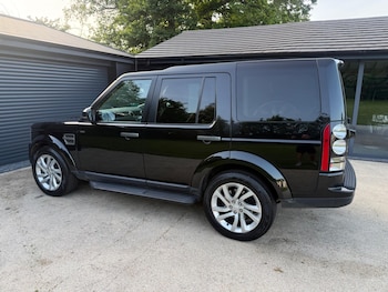 Used Land Rover Discovery 2015 for sale - 79617110: Photo