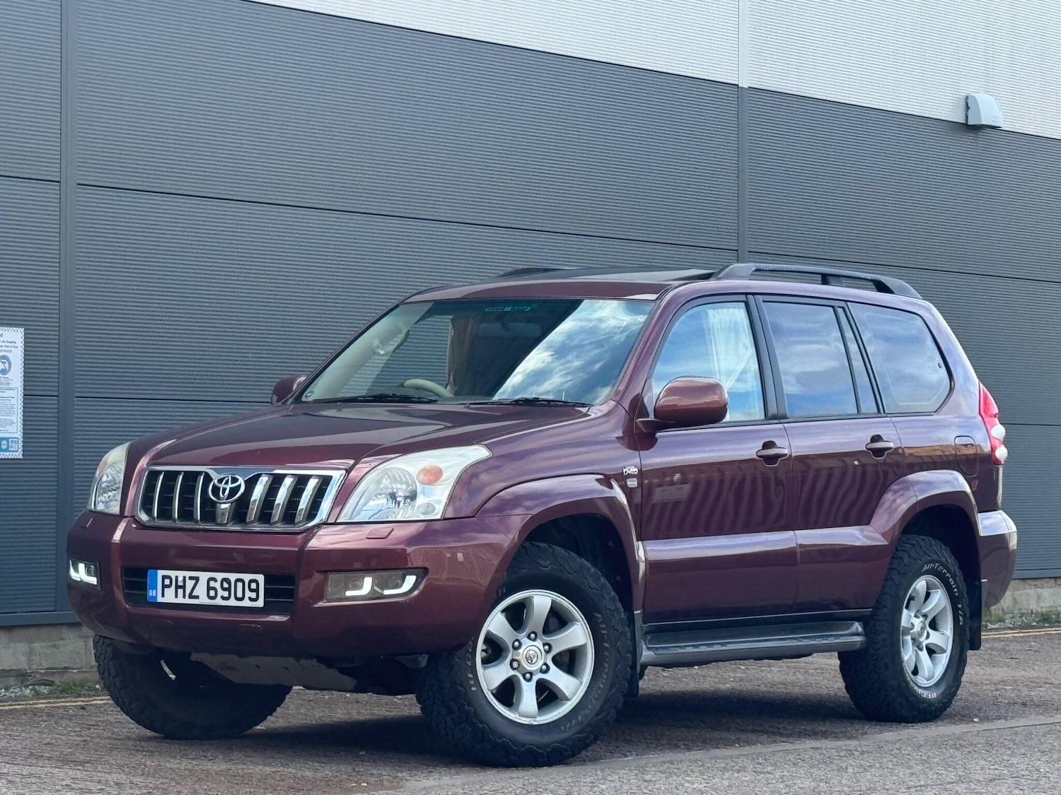 Used Toyota Land Cruiser 2003 for sale - 78086578: Photo 2